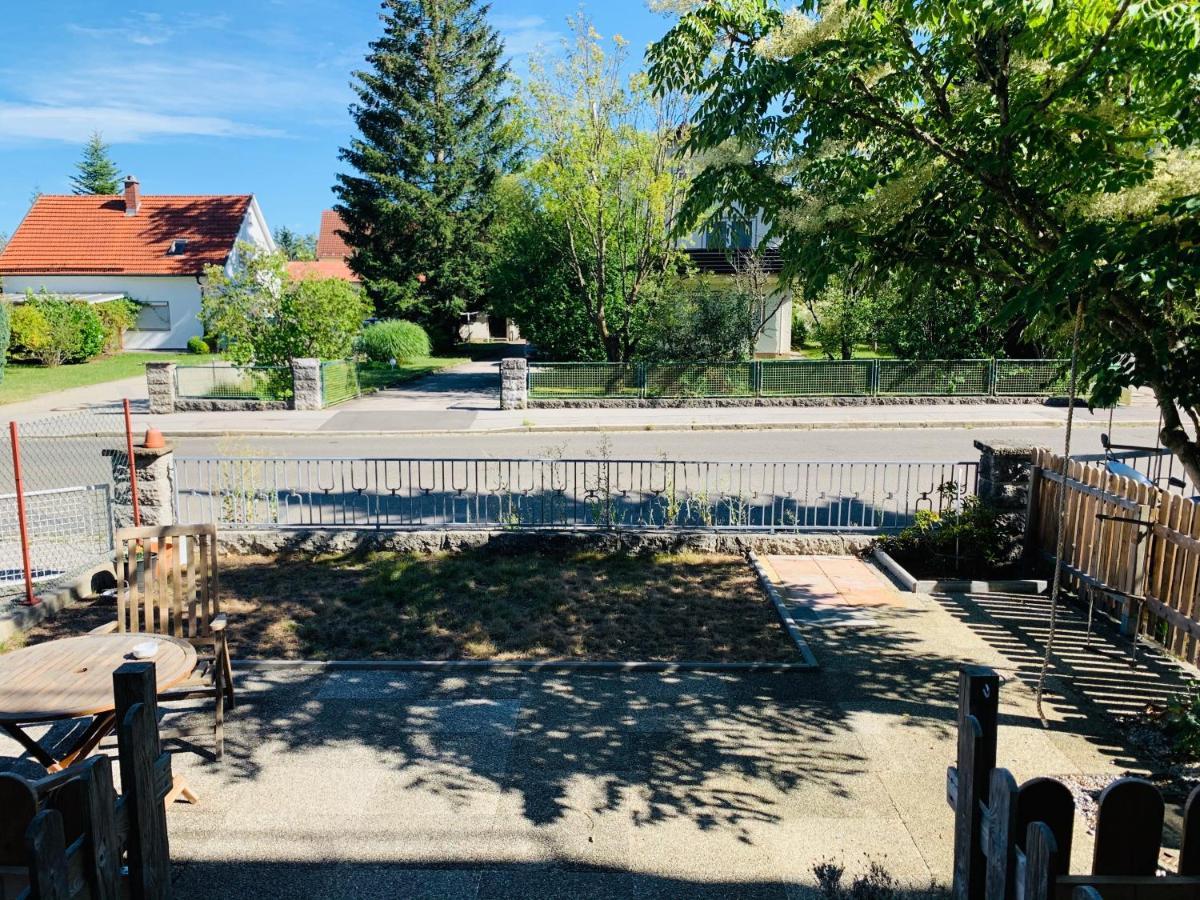 Grossartige 3 Zimmer Ferienwohnung Mit Kamin Und Garten Fuer 1-6 Personen Kaufbeuren Dış mekan fotoğraf